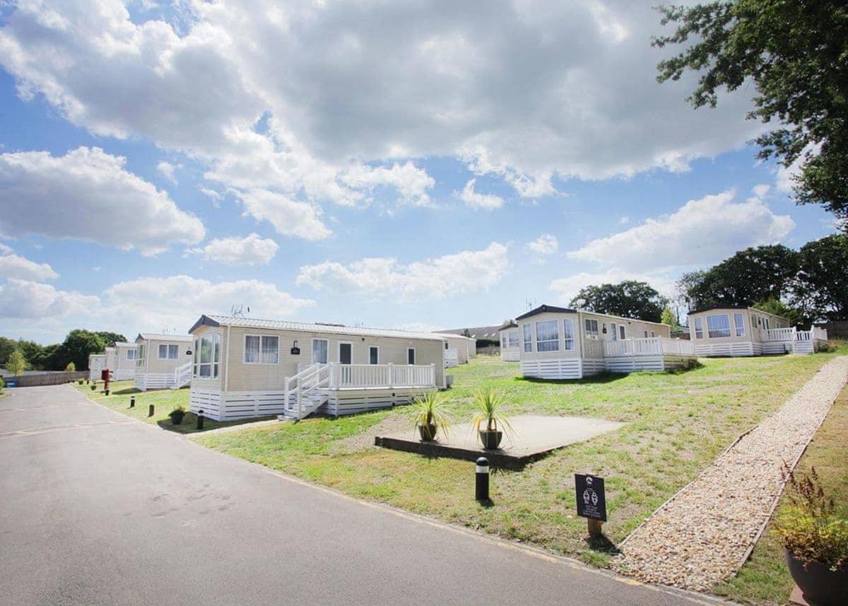 Mercury Yacht Harbour And Holiday Park Lower Swanwick Kültér fotó