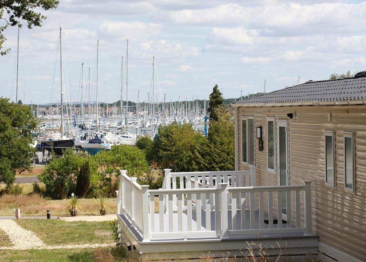 Mercury Yacht Harbour And Holiday Park Lower Swanwick Kültér fotó